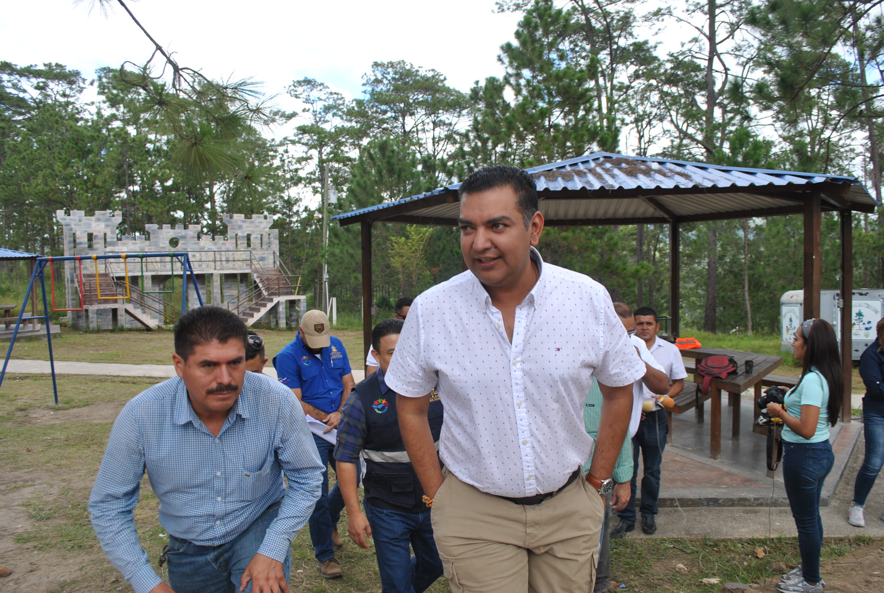 Juan Carlos Morales Pacheco: «Nos gusta servirle a la mayor parte de la población, me delegaron la confianza  para seguir fortaleciendo a Siguatepeque»