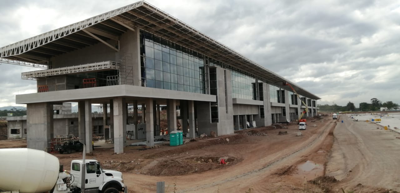 Desarrollo y Modernismo promete Aeropuerto de Palmerola