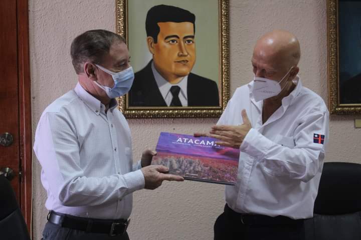 Alcalde Carlos Miranda recibe honrada visita del excelentísimo embajador de Chile en Honduras