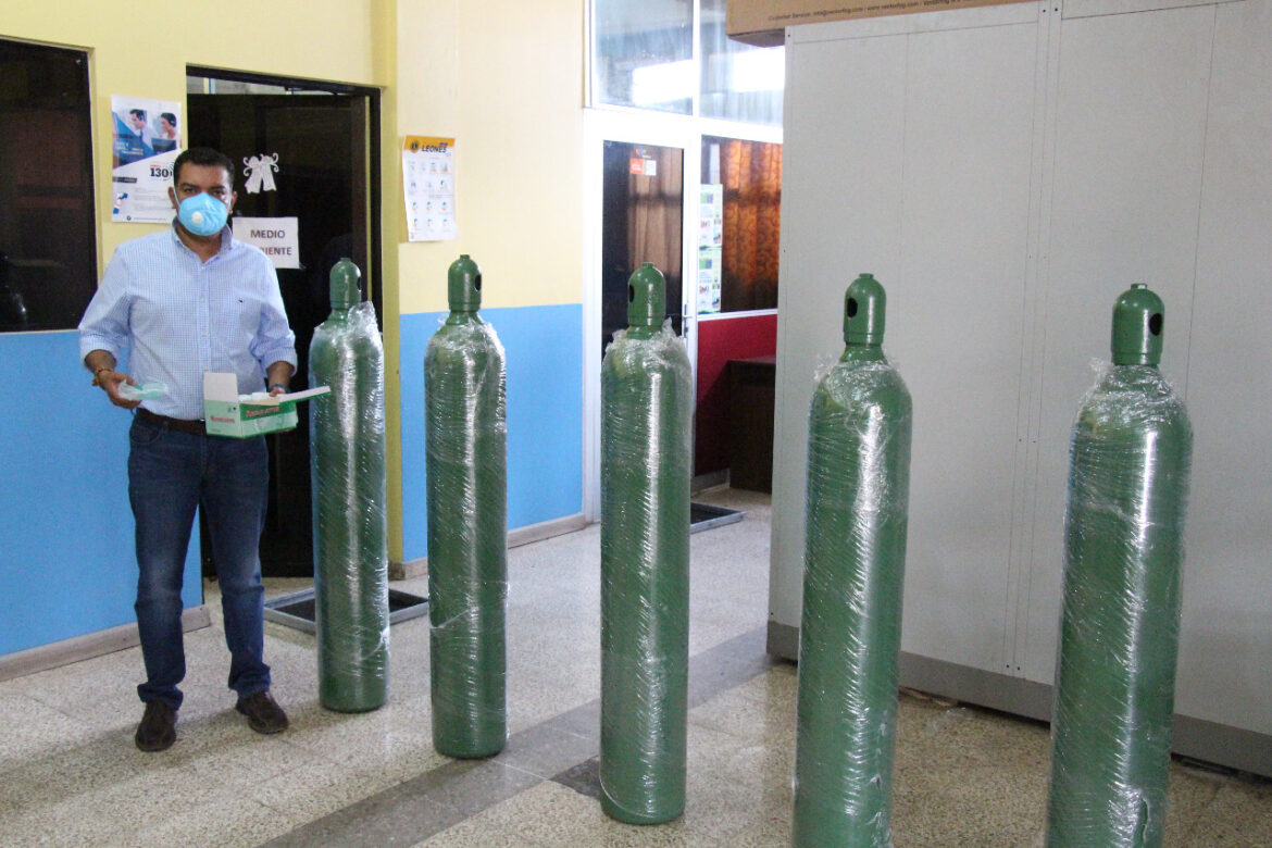 Gobierno local de Siguatepeque adquiere 5 tanques de oxigeno con su respectivo manómetro y humidificador