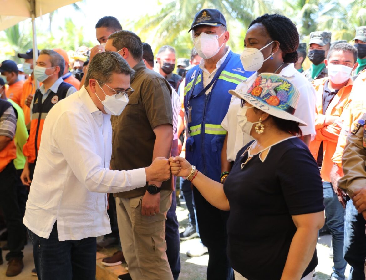 Presidente Hernández exhorta a vacacionar de forma segura y responsable