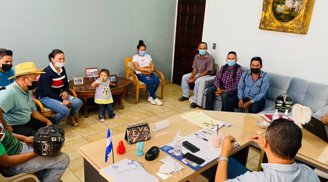 SE CUMPLIO | Alcalde de Siguatepeque recibe patronatos y juntas de agua cada miércoles