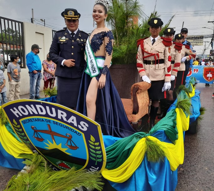 Policía Nacional presente en el tradicional Festival Nacional de «El Pino» que se celebra en Siguatepeque