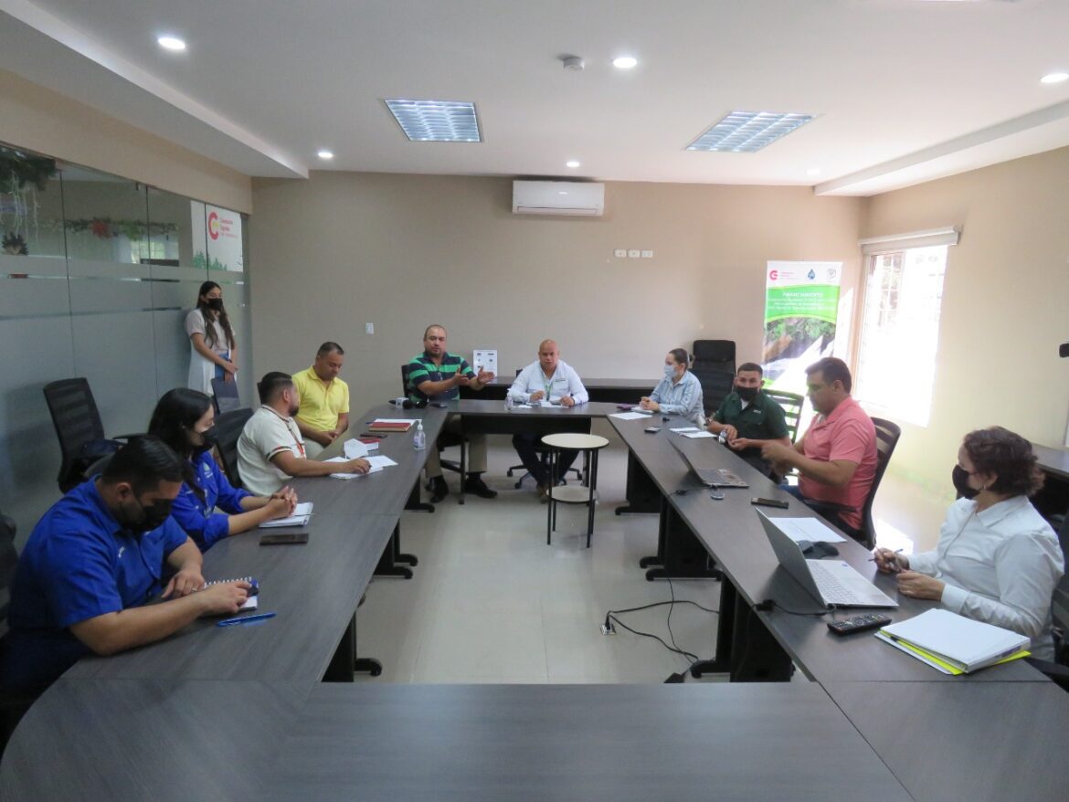 Imparten taller sobre operación y mantenimiento de la planta de tratamiento de aguas residuales del rastro municipal
