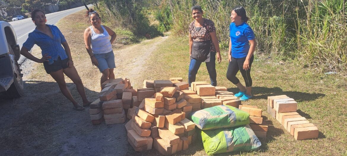 Hornillas mejoradas para las familias de Siguatepeque
